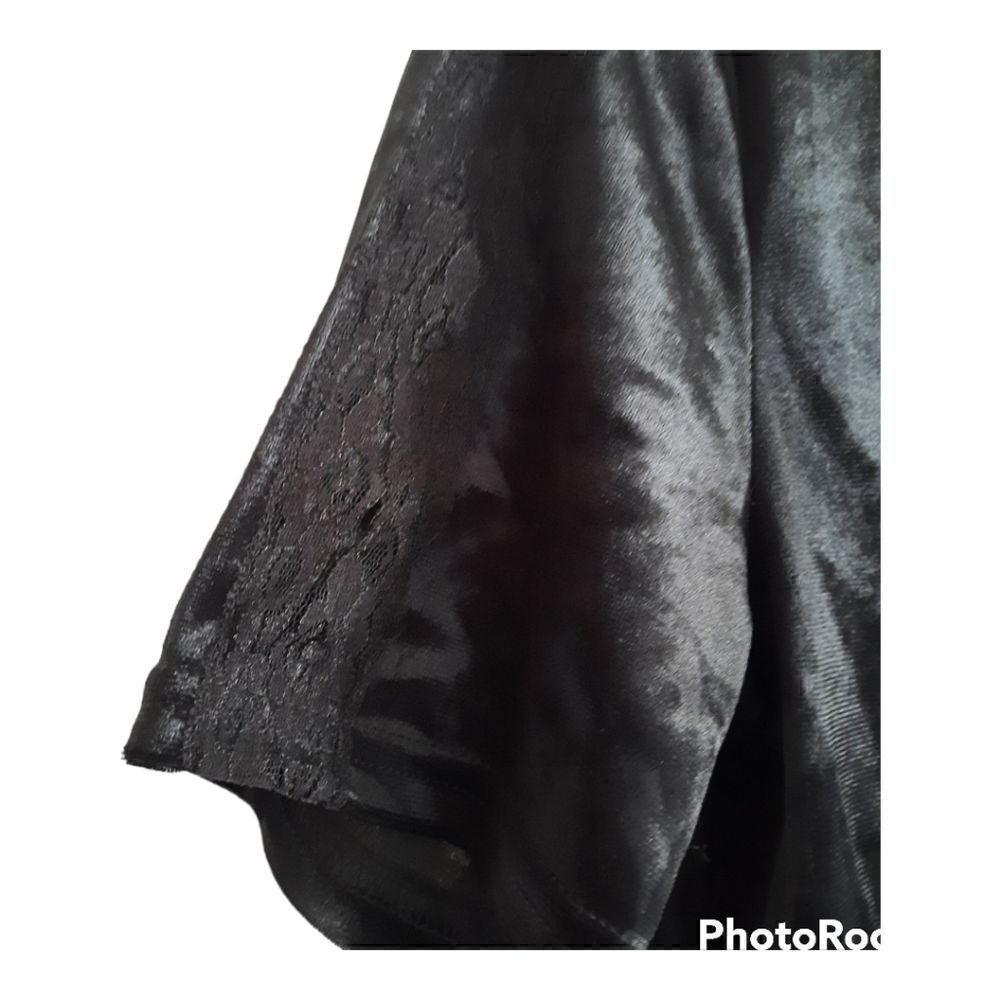 ZARA Trafaluc Velvet Short Sleeve Peplum Top - Picture 4 of 4